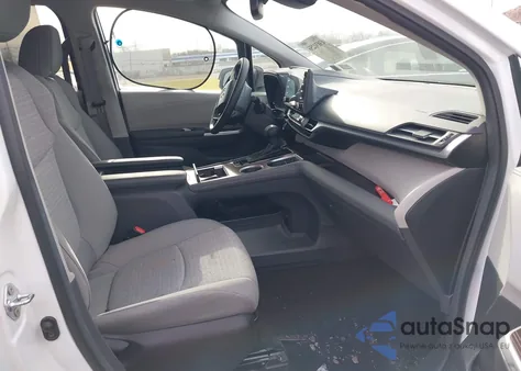 2024 Toyota Sienna Le z USA, uszkodzony, nr VIN 5TDBRKEC0RS189725